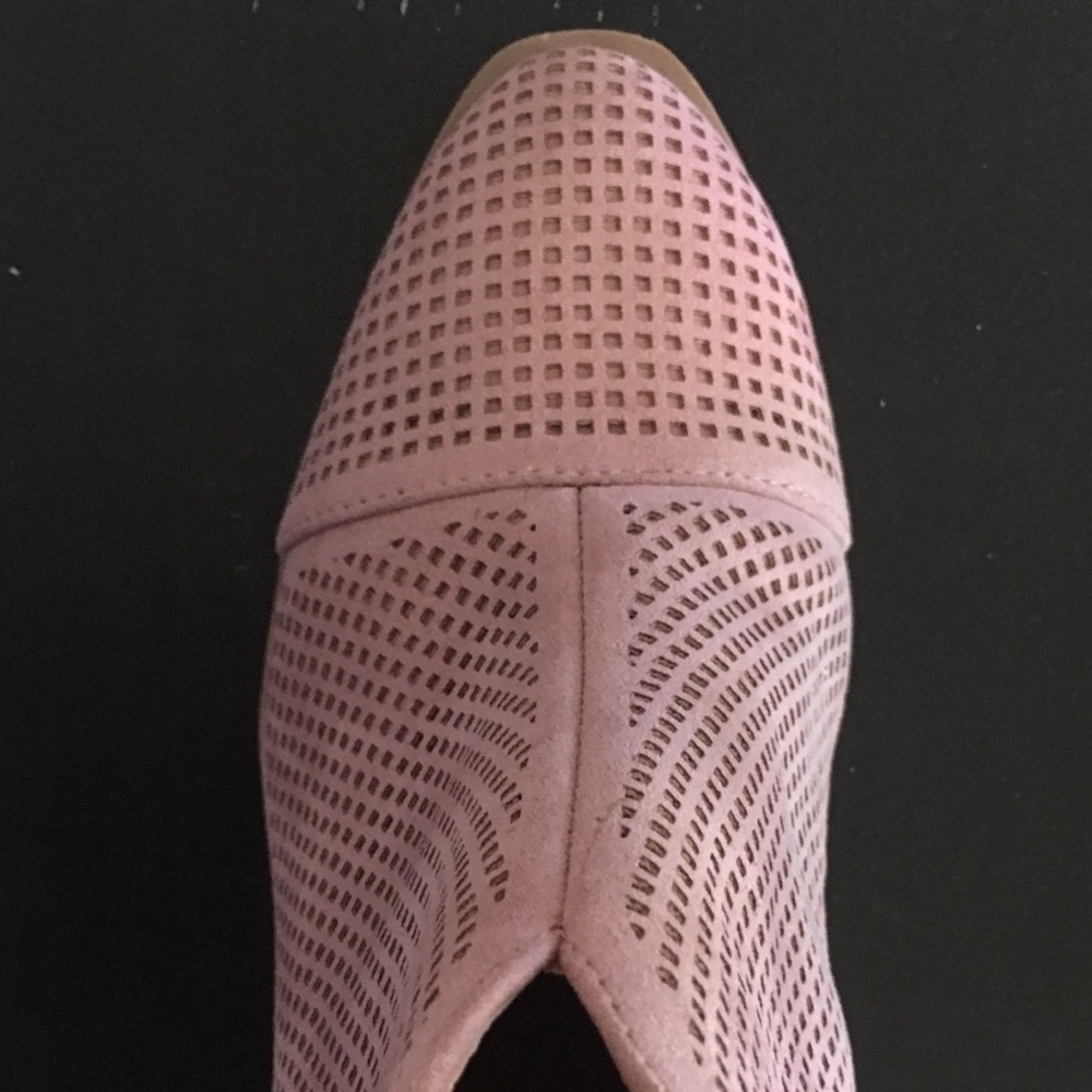 Last 1! Qupid Desert Rose Perforated BOOTIE - Picture 8 of 8